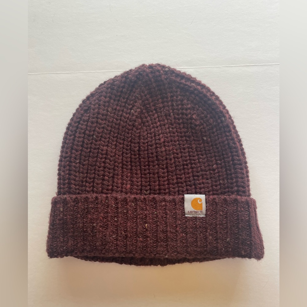 Carhart Womens beanie, OS. Like new!